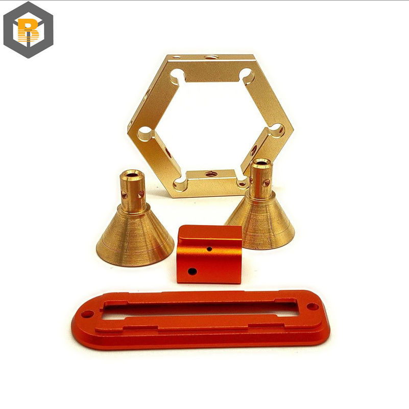 Kit CNC mini a 5 assi personalizzato per rotaio meccanico di ricambio di pezzi di fresatura in 2D / 3D